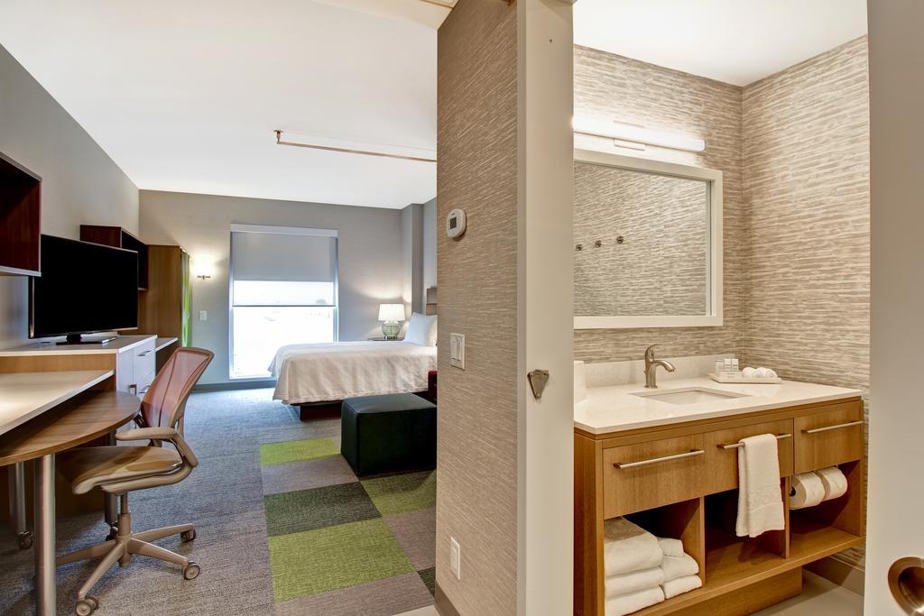 home2 suites by hilton montreal dorval