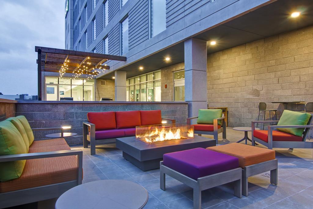 home2 suites by hilton montreal dorval