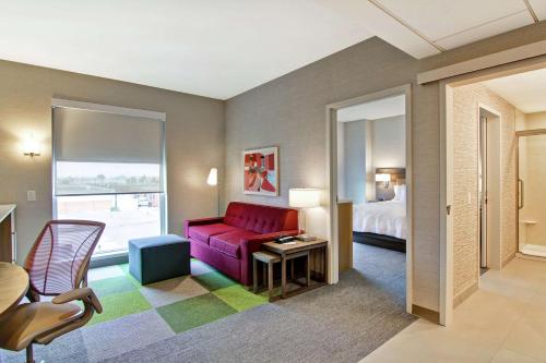 home2 suites by hilton montreal dorval