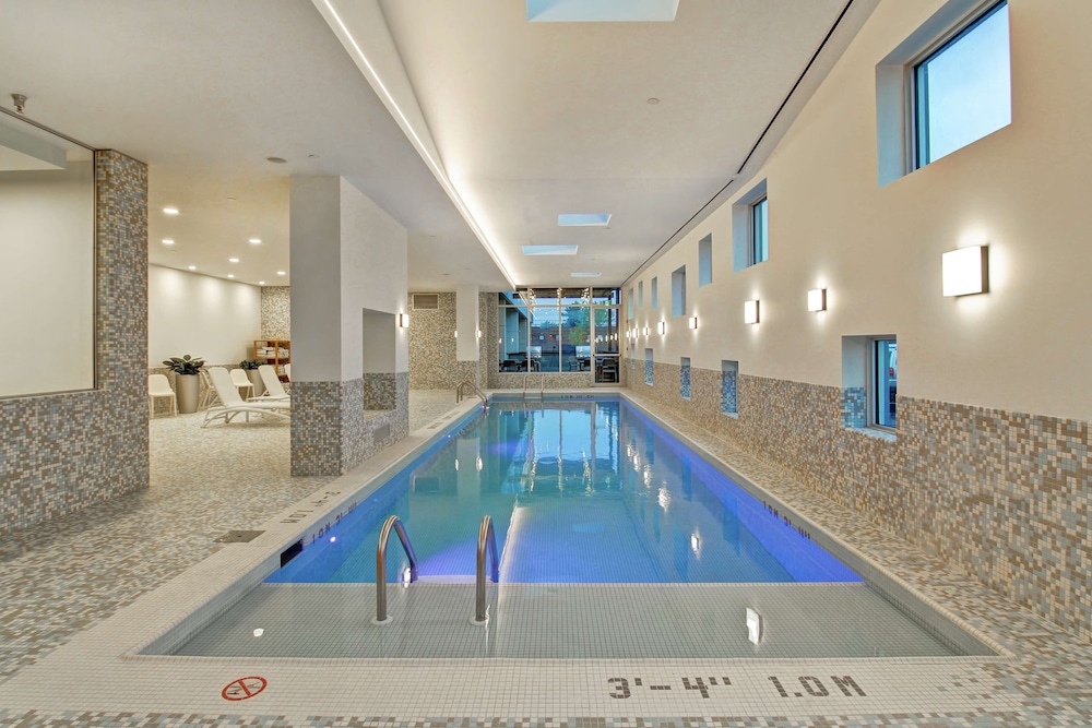 home2 suites by hilton montreal dorval