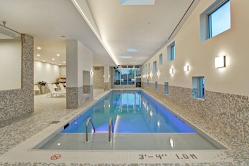 home2 suites by hilton montreal dorval