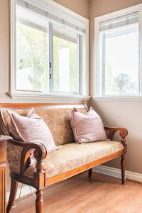 fraser river richmond bed and breakfast