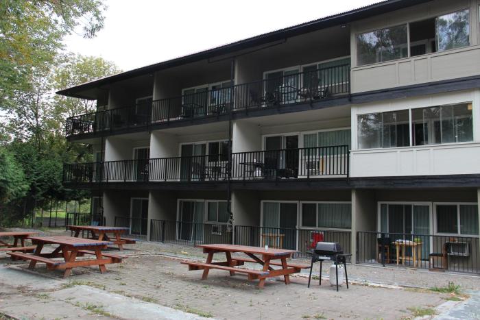 okanagan royal park inn by elevate rooms