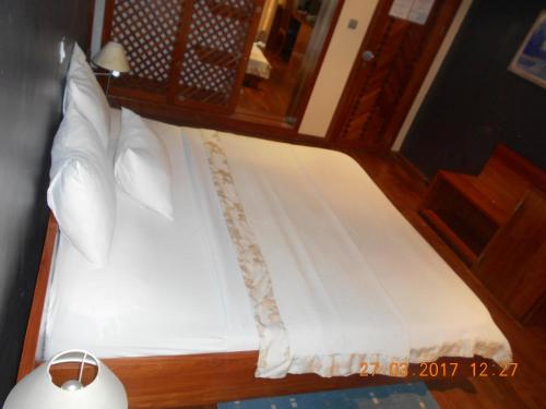 Hostellerie De La Sanaga,Edea>>Douala,4 star