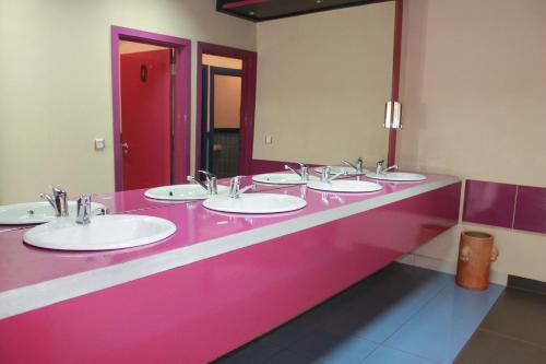 Hostellerie De La Sanaga,Edea>>Douala,4 star