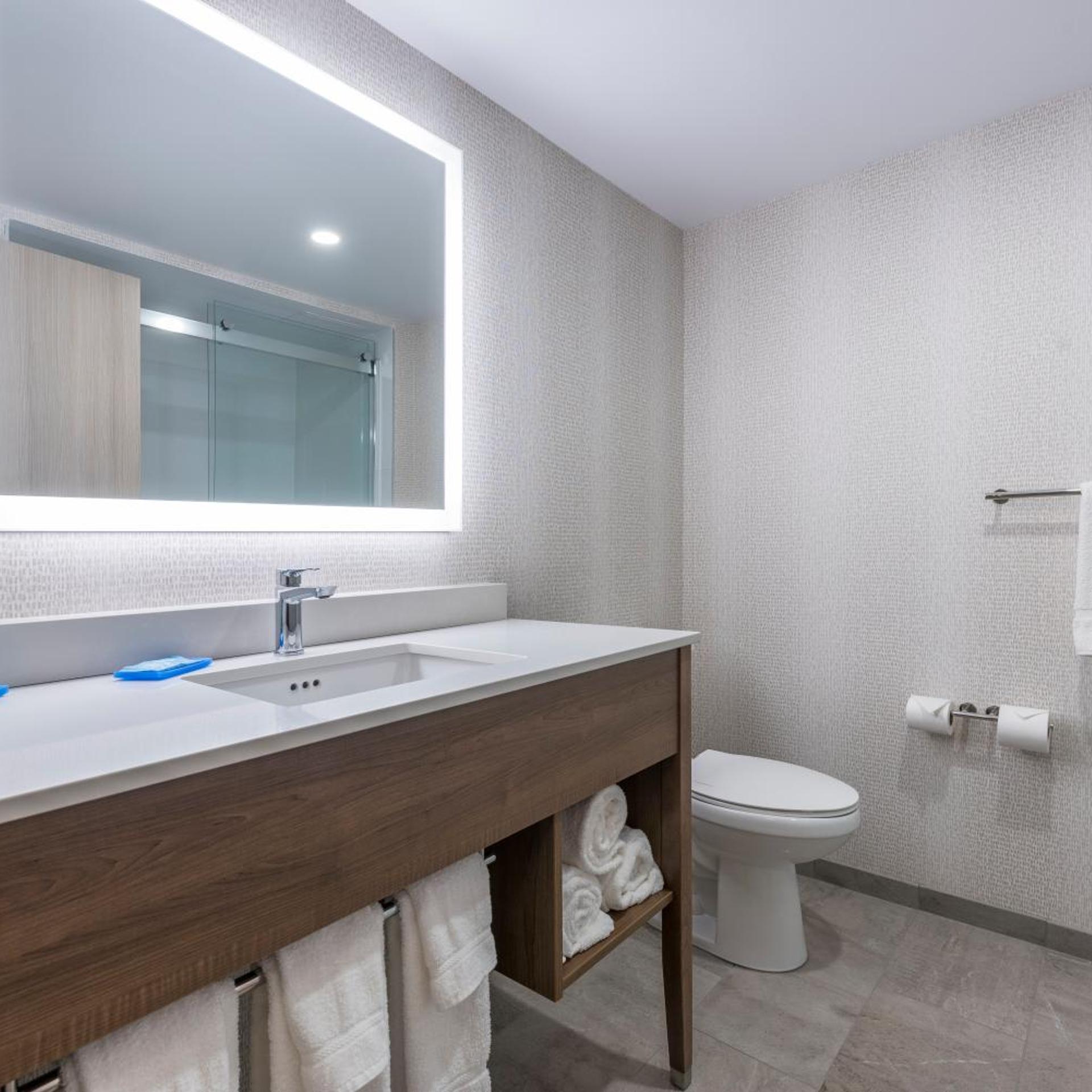 holiday inn express and suites moncton by ihg