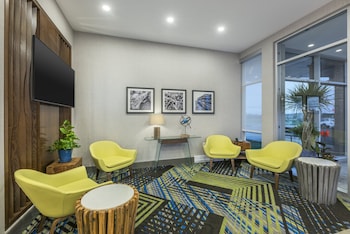 holiday inn express and suites moncton by ihg