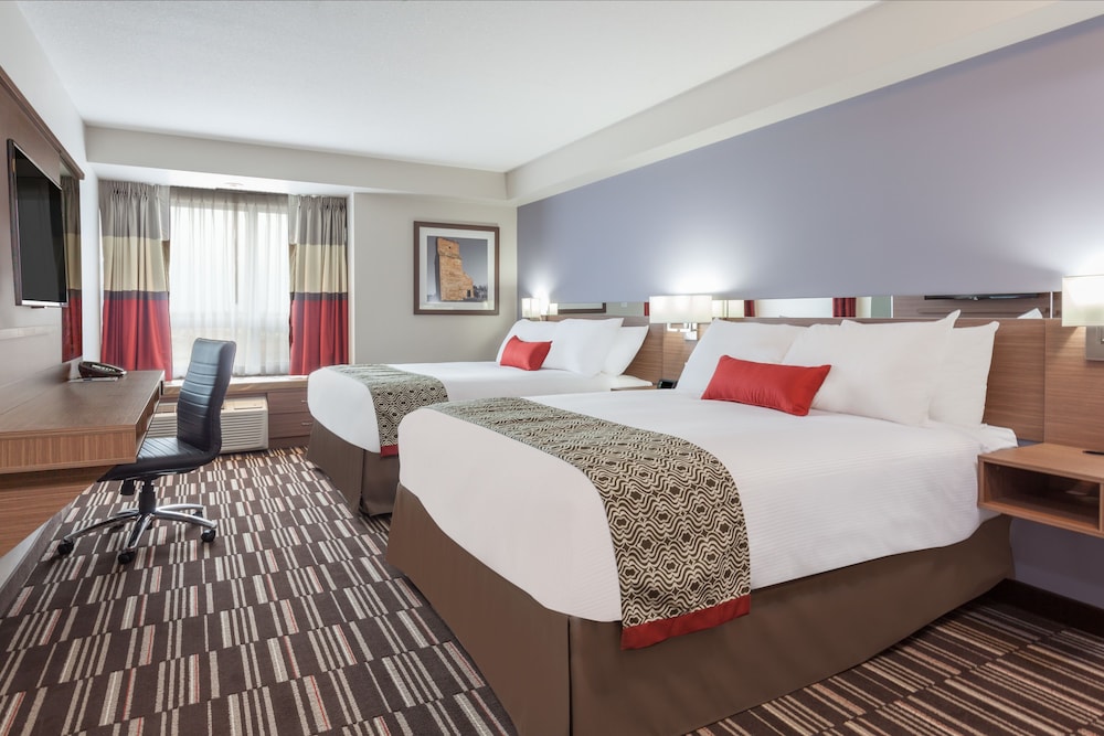 microtel inn and suites by wyndham oyster bay