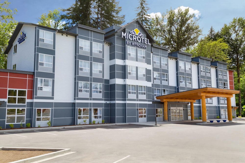 Microtel Inn & Suites By Wyndham Oyster Bay,Duncan>>British Columbia,3 star