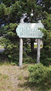 pines motel