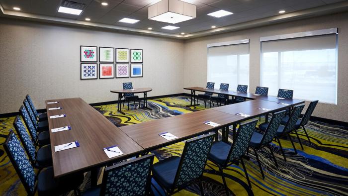 holiday inn express and suites brantford by ihg