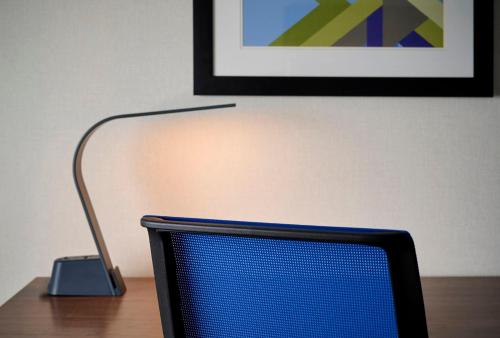 holiday inn express and suites brantford by ihg