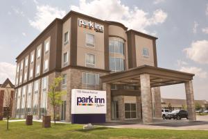 Park Inn By Radisson Brampton, On,Concord>>Brampton,3 star
