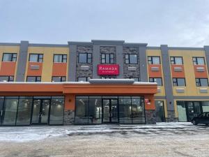 ramada by wyndham west edmonton hotel and suites