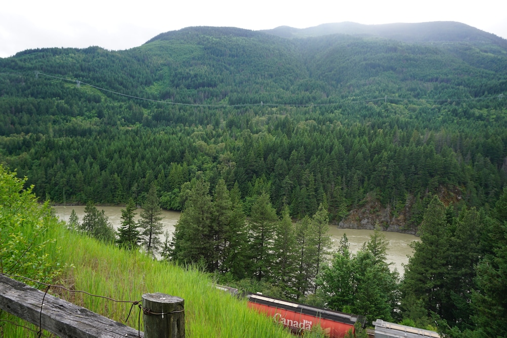 the mighty fraser motel