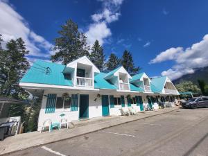 Apple Tree Inn,,3 star