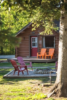 Jasper Gates Resort And Rv,Edson>>Brule,2 star