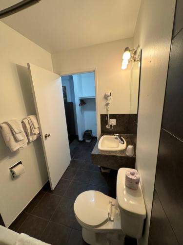 river inn