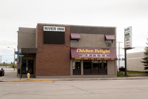 river inn