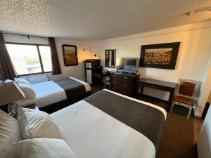 river inn