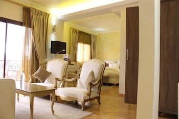 Hotel-Img