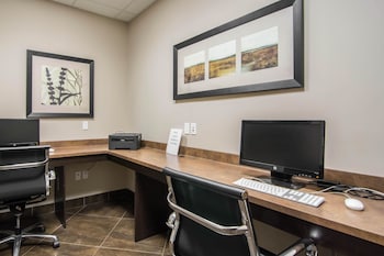 comfort inn and suites