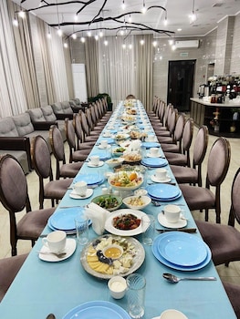 Bridges Hotel,Near Osh Bazaar,4 star