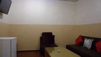 Airport Hotel Maun,North-West>>Maun,3 star