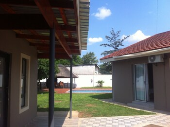 cosy palms guest house