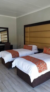 makgovango luxury inn