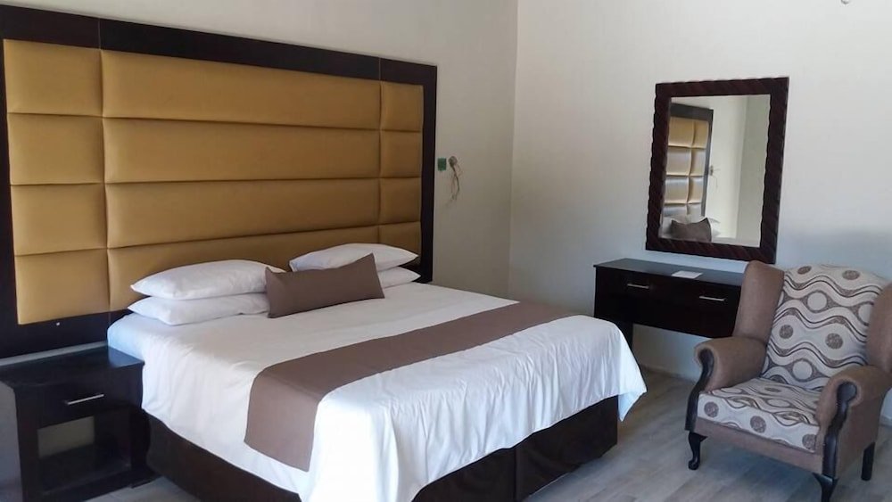 Makgovango Luxury Inn,Nokaneng>>Gumare,4 star