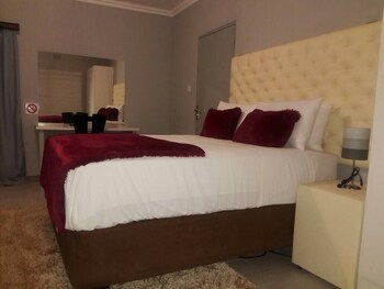 the new mall guest house