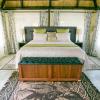 art lodges