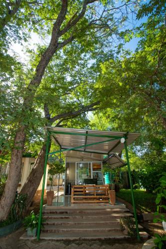 Livingstone Lodge,Livingstone>>Hwange,3 star