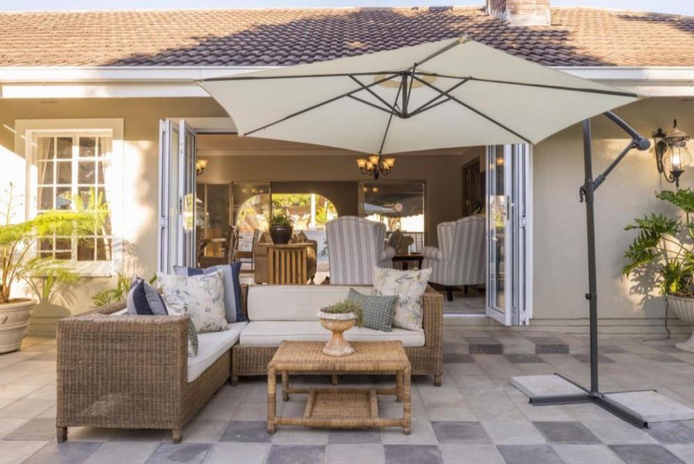 number eighteen exclusive guest lodge