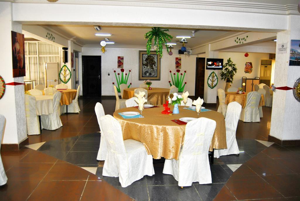 riviera hotel benin