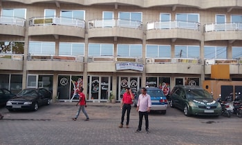riviera hotel benin