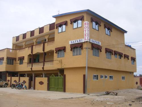 hotel safari