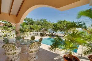 Naia Resort And Spa,Placencia>>Hopkins,4 star
