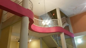 maya bella downtown hotel