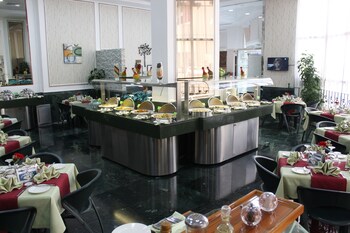 al diar dana hotel