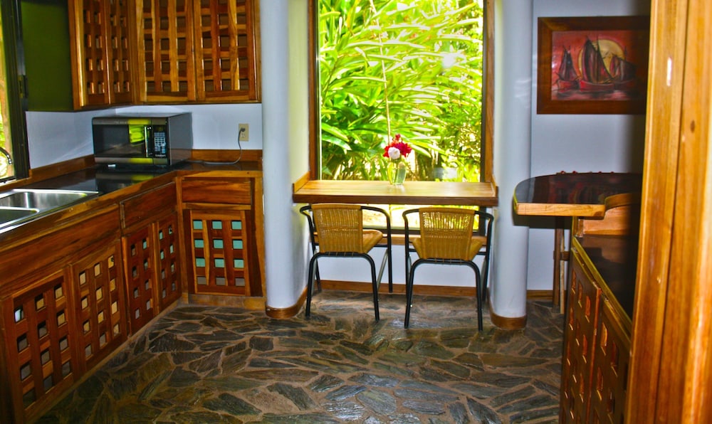 calico jacks village