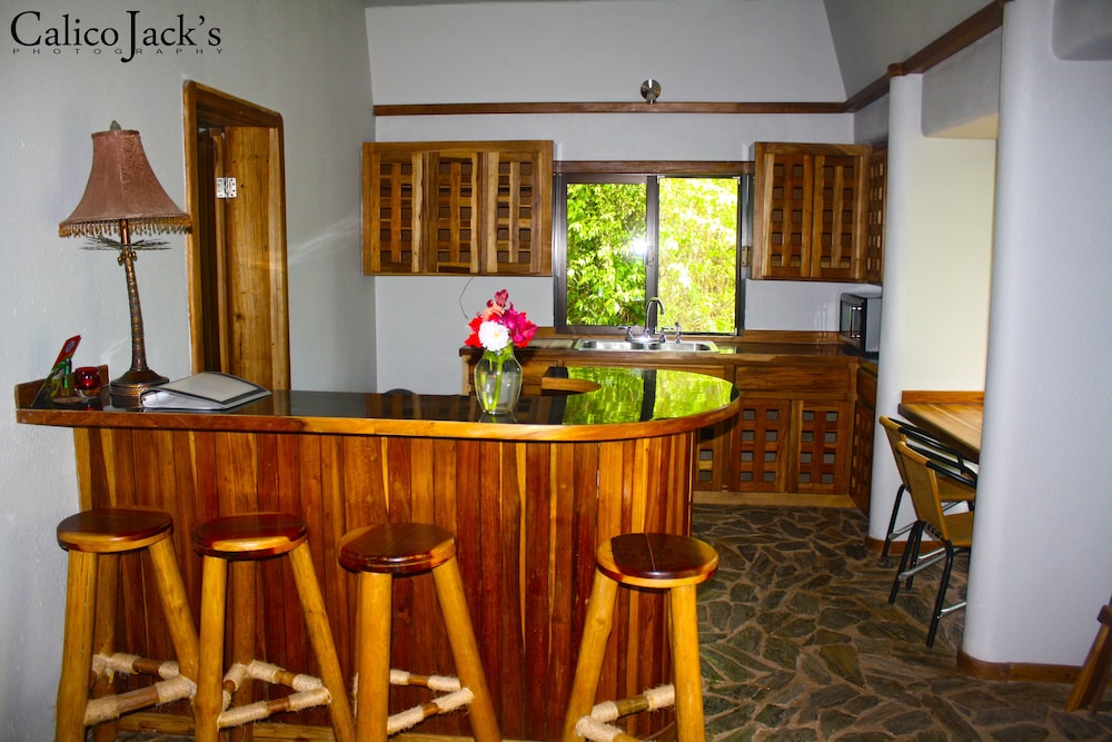 calico jacks village