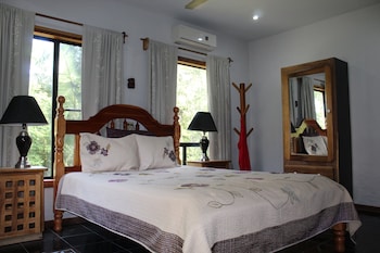 calico jacks village