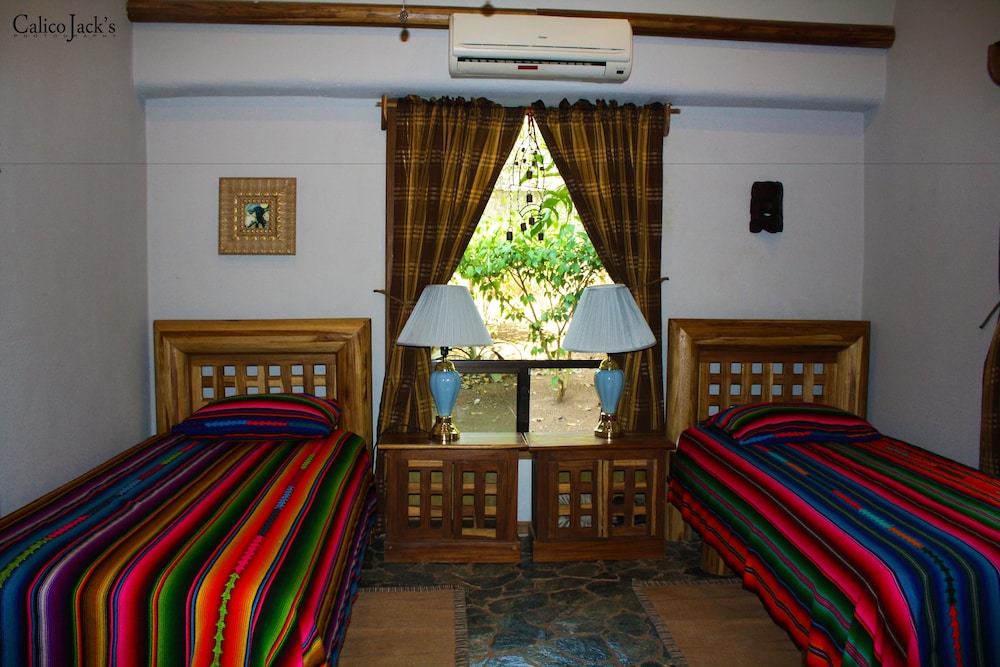 calico jacks village