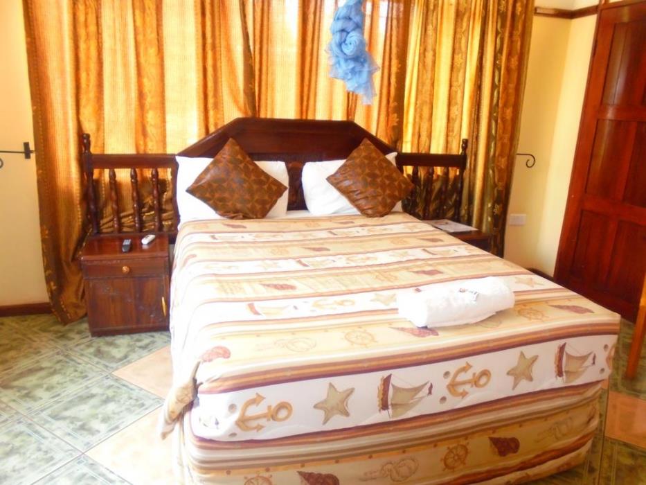 White Rose Lodge,Southern>>Livingstone,3 star