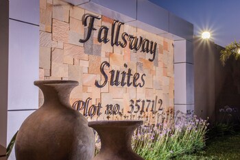 fallsway suites