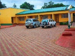 woodlands lodge and tours