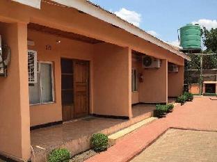 woodlands lodge and tours