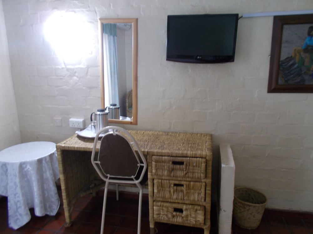 ndeke hotel